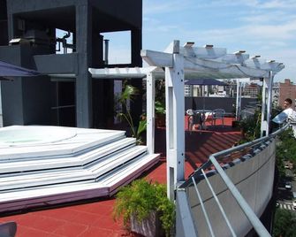 Apart Hotel Alvear - Rosario - Balcony