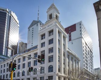 閣樓背包客飯店 - 奧克蘭 - 建築