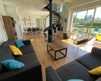 Belle Maison à Proximité des Plages de la mer D'iroise - Landunvez - Sala de estar