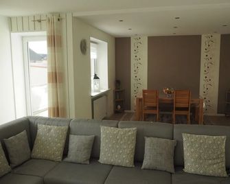Ferienwohnung Kuenzell - Künzell - Sala de estar