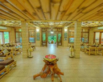 Resort Borgos - Kaziranga - Lobby