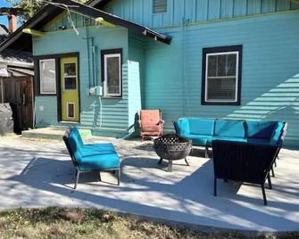 Boho Noc Game Roompets Welcomeking Bedsfreew/D - Amarillo - Patio