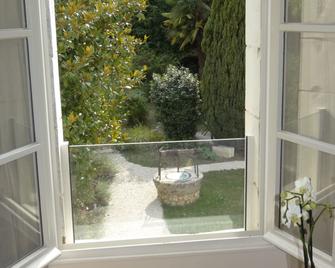 Jardin de Canaan - Saint-Julien-de-Chédon - Balcon