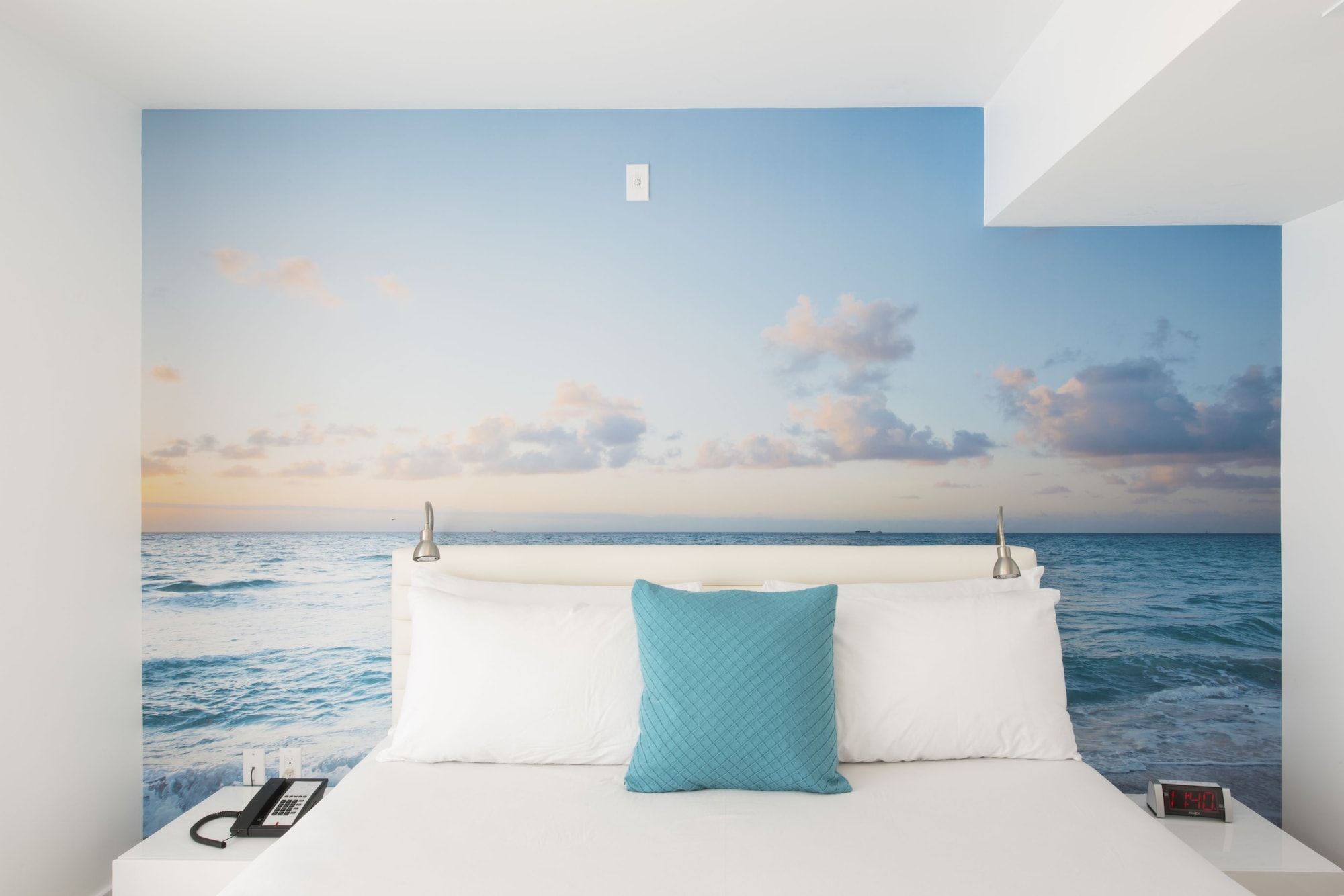 Other view of President Hotel