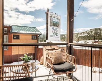 Pikes Peak Boutique Retreat! - Woodland Park - Balkon