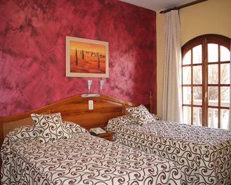 Hotel La Curva - Albolote - Habitación