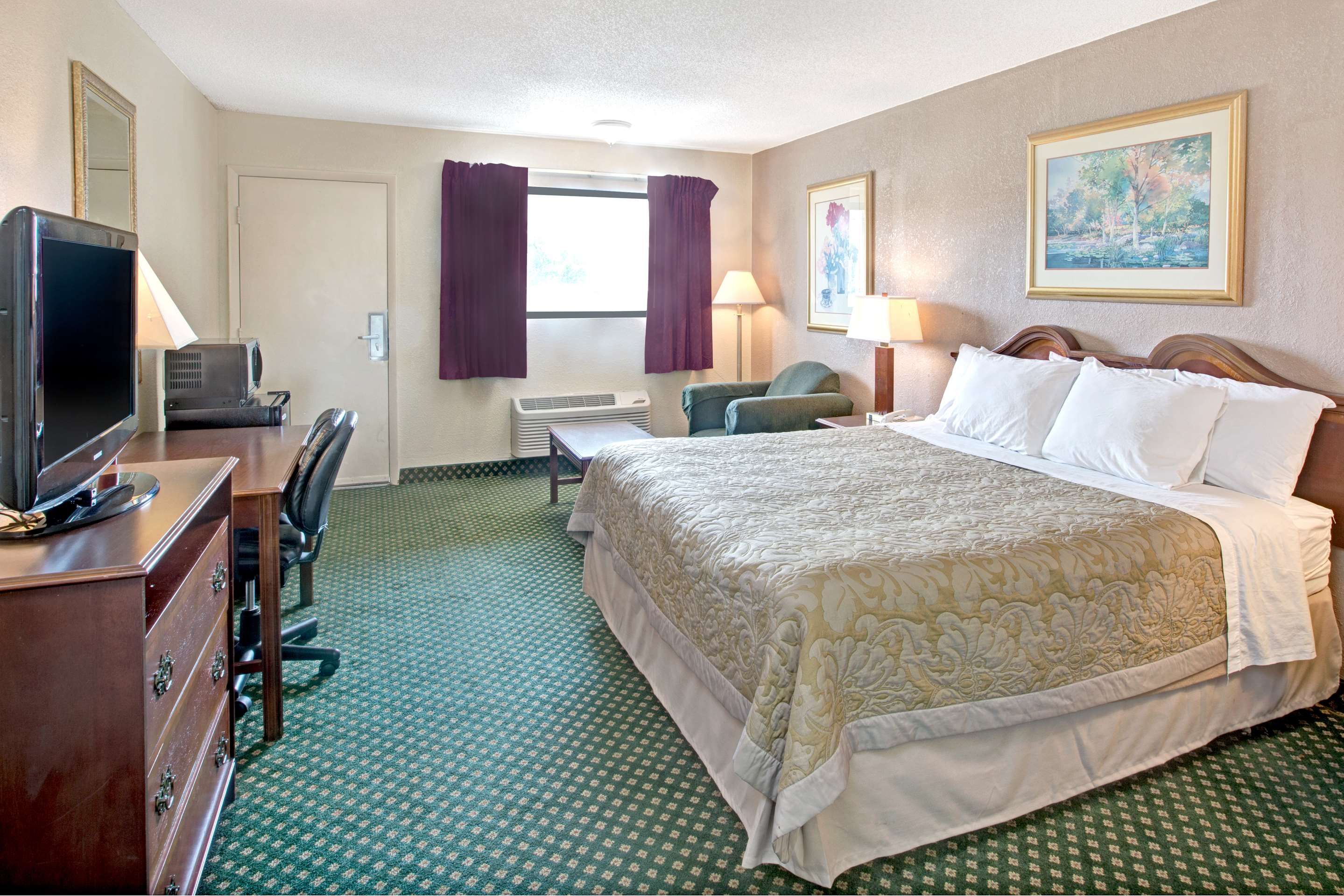 Super 8 by Wyndham Shelby - Shelby - Schlafzimmer