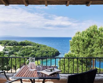 Mövenpick Resort Agios Nikolaos Sivota - Sivota - Balkon