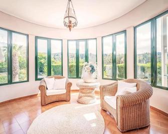 Adani Hotel - Levkas - Sala de estar