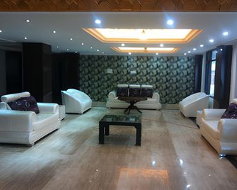 Hotel Royal Batoo - Srinagar - Lobby