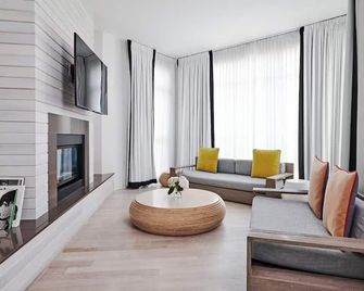 Access to Wave Resort | Spacious Suites Perfect for Family Beach Stay - Long Branch - Sala de estar