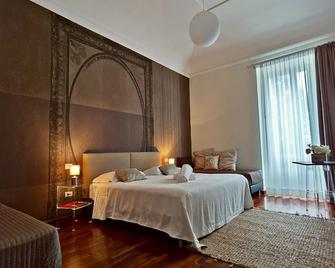 Artistic Charming House - Caserta - Habitación