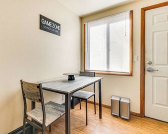 2 Mi to Dwtn Green Bay: Ideally Located Townhome! - Green Bay - Salle à manger