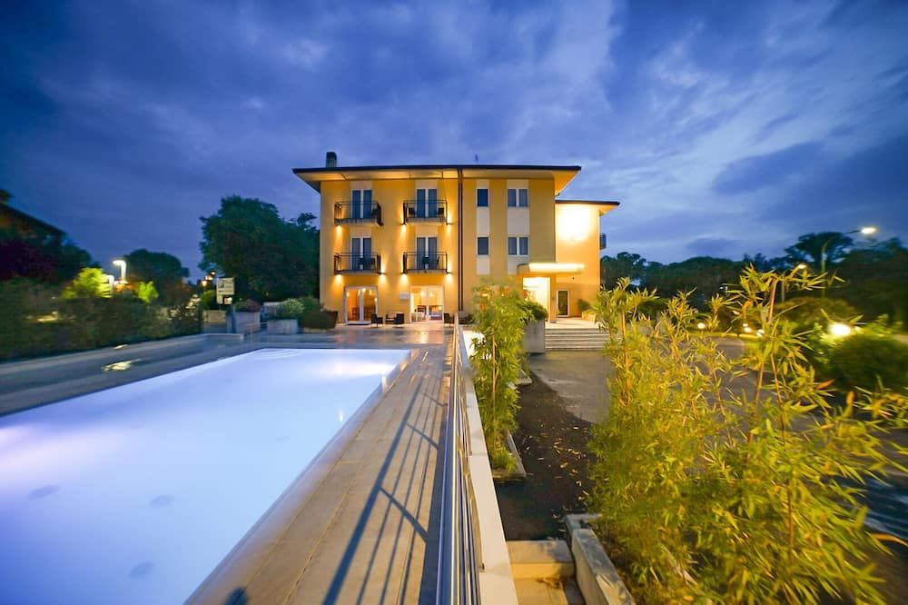 Hotel Nuova Barcaccia - Peschiera del Garda