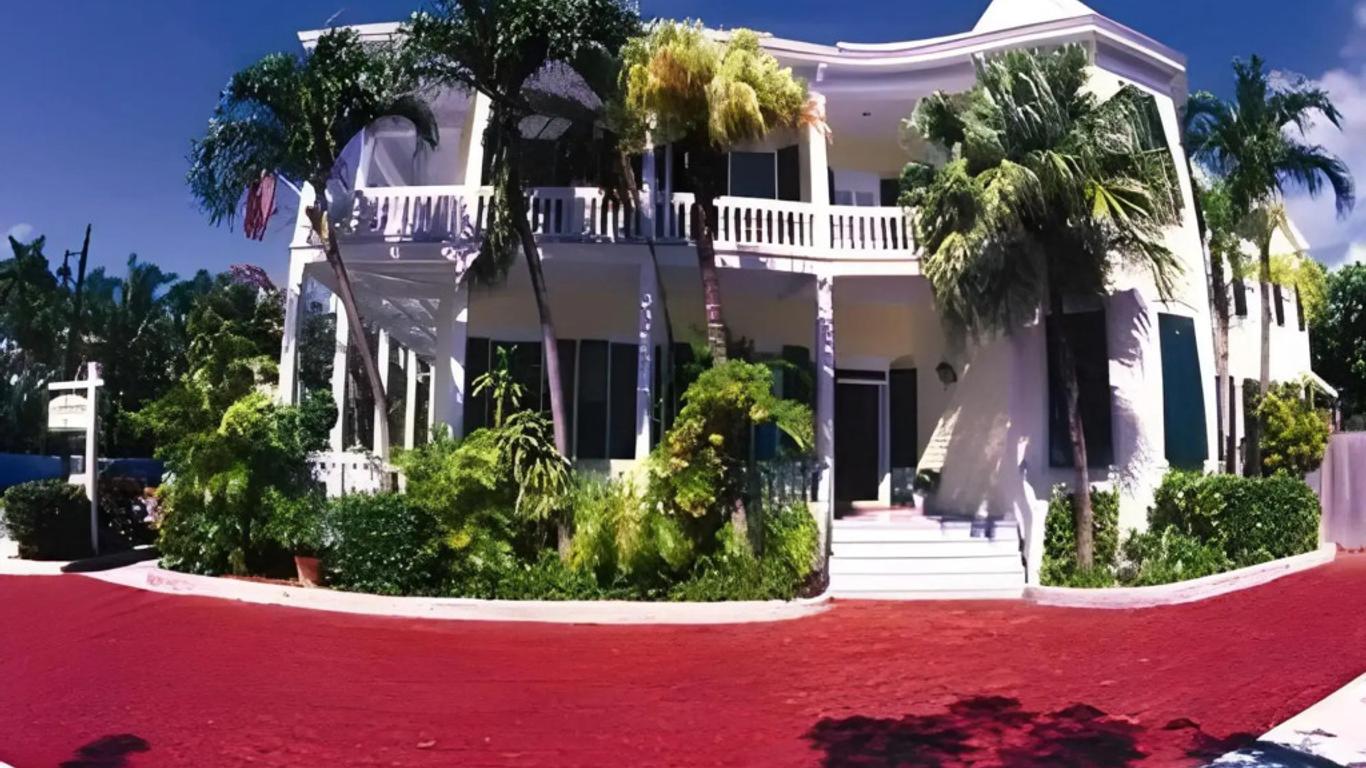 La Pensione Inn - Adult Exclusive