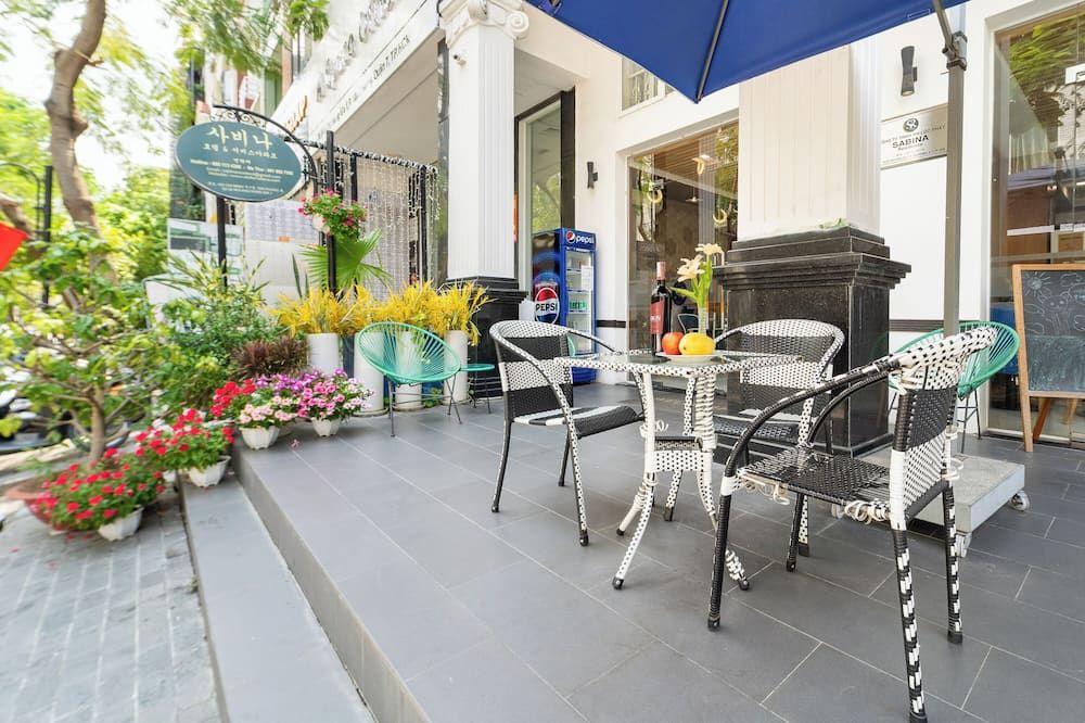 Sabina Hotel & Apartmnet -Hcm