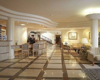 Hotel Quinta Bela S Tiago - פונשל - לובי