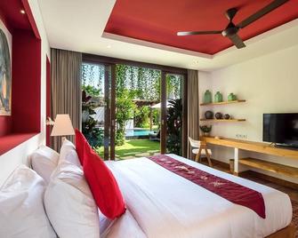 Spacious, 10 Bedroom Villa in Seminyak - Denpasar - Habitación