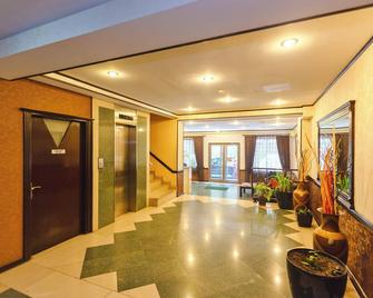 Diplomat Hotel Baku - Baku - Lobby