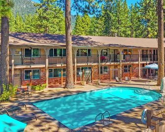 The Lodge at Lake Tahoe - South Lake Tahoe - Pool