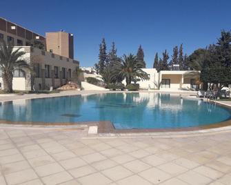 Sufetula Hotel - Sidi Bouzid - Piscina