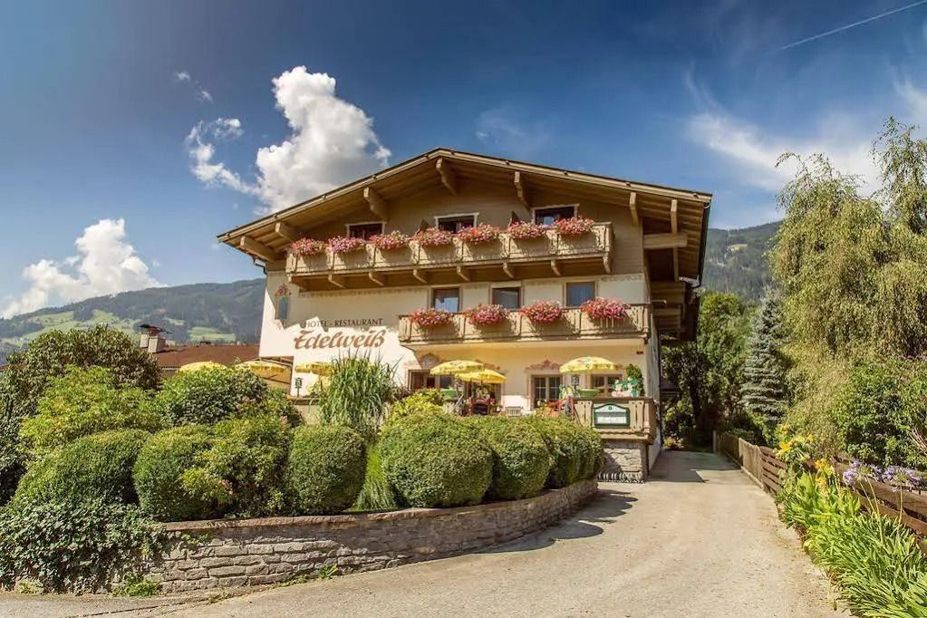Hotel Edelweiss