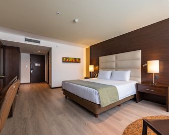 Hotel Estelar Milla De Oro - Medellín