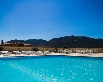 Residence Le Fontane - Villasimius - Piscina