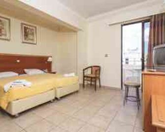 Cleopatra Classic Hotel - Kardamena - Bedroom