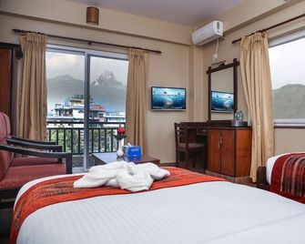 Pokhara Crown Plaza - Pokhara - Habitación