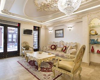 Hotel Evsen - Istanbul - Living room
