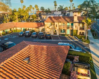 Castillo Inn - Santa Barbara - Building