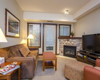 Silver Rock Condominiums - Fernie - Huiskamer