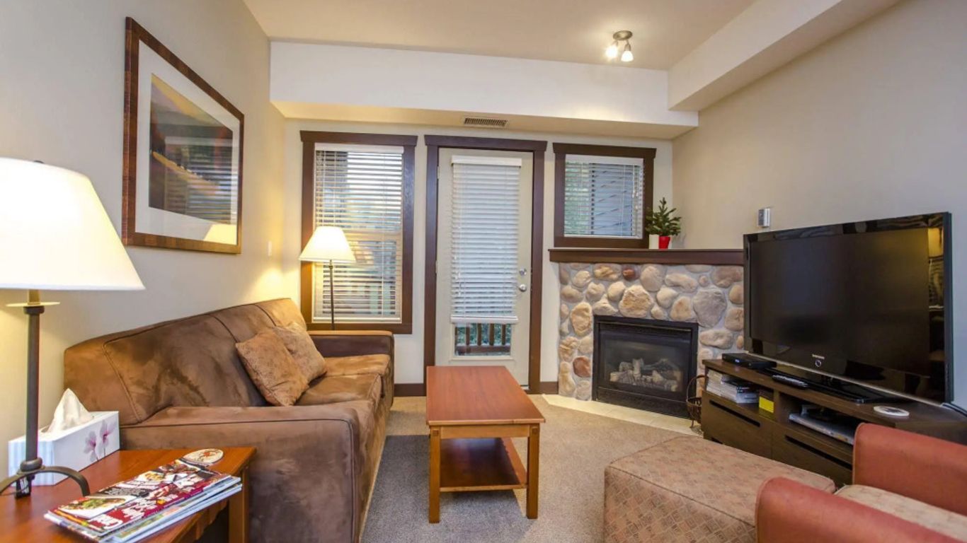 Silver Rock Condominiums