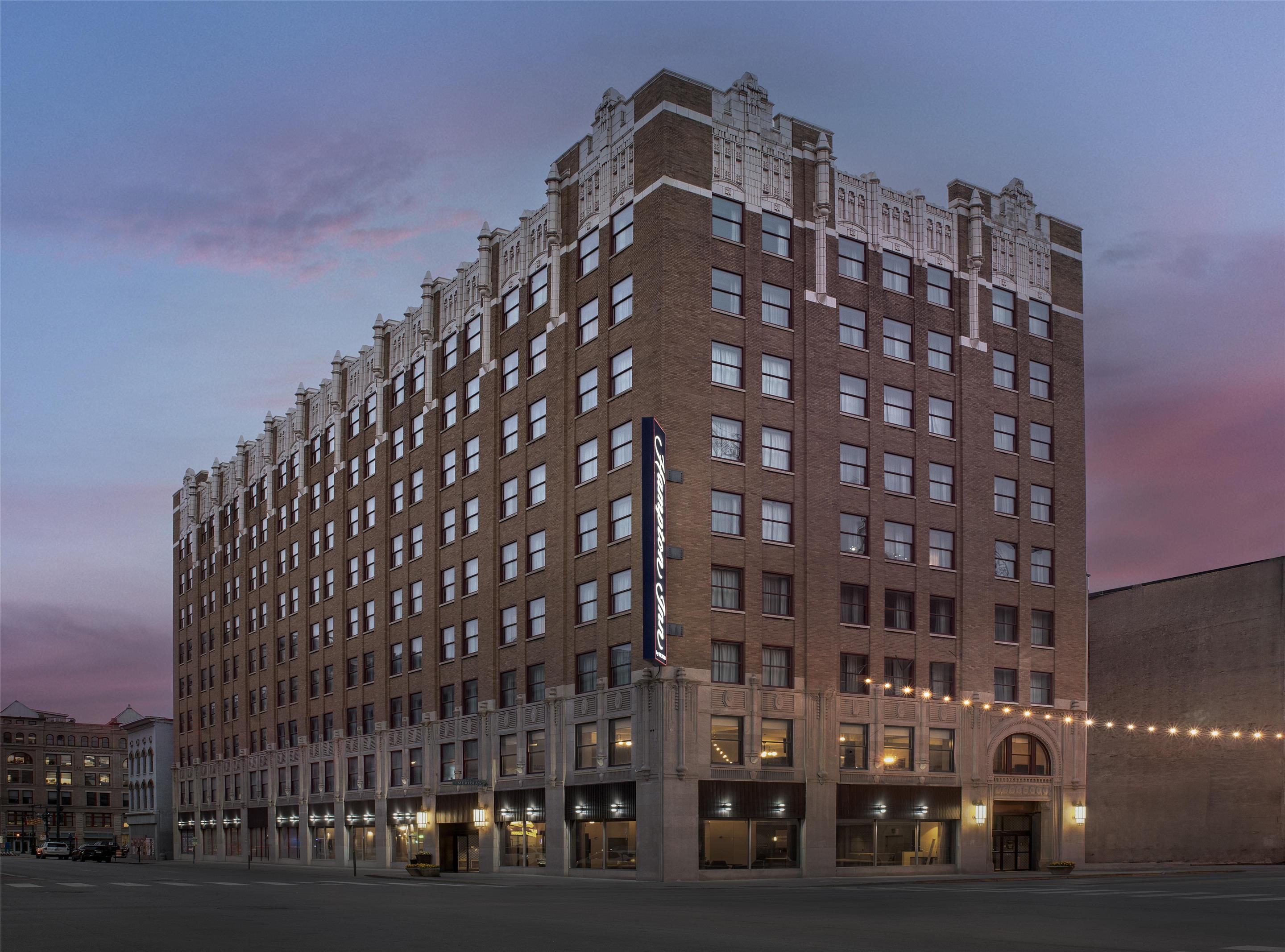 Hampton Inn Indianapolis Dwtn across from Circle Centre - אינדיאנאפוליס - בניין