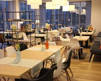 Hotel Fairplayce - פוזנאן - מסעדה