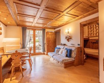 Casa Lacedel 2, on ski slopes - Cortina d'Ampezzo