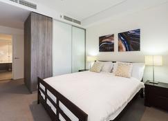 Gallery Serviced Apartments - Fremantle - Bedroom