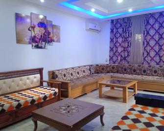 Good Apartment in hammamet - Hammamet - Lounge