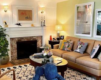 Inn at Cook Street - פרובינסטאון - סלון