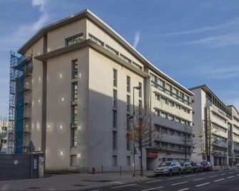 Zenitude Hôtel-Résidences le Mans Novaxis - Le Mans - Bygning