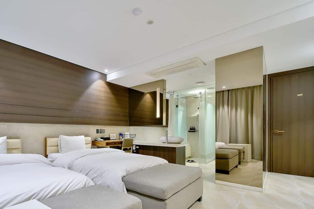 Golden Hotel Incheon thumbnail 3