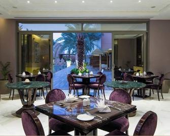 Vivienda Hotel Hada 1 - Riyadh - Restaurant