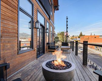 Horsefeathers Hotel - Hood River - Balcony