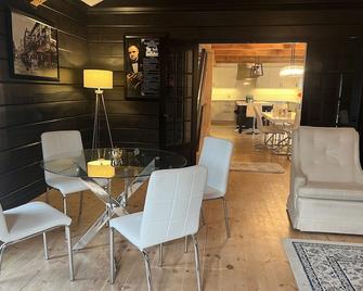 Luxury Event Place In Caledon. - Caledon - Dining room