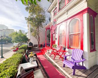 Ith San Diego Adventure Hostel - סן דייגו - פטיו