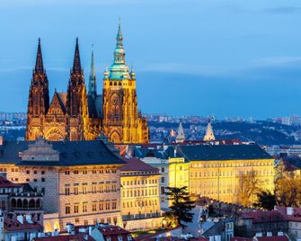 Family Lorenz & Coffee House - Praha (Prague)