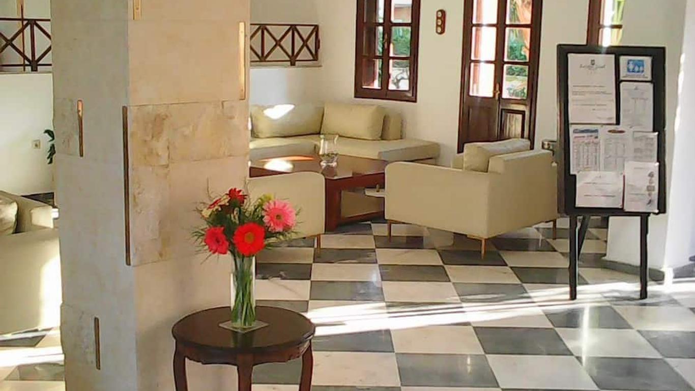 Kalydna Island Hotel