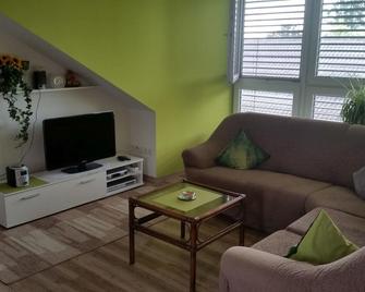 Ferienwohnung Hein - Markt Einersheim - Wohnzimmer