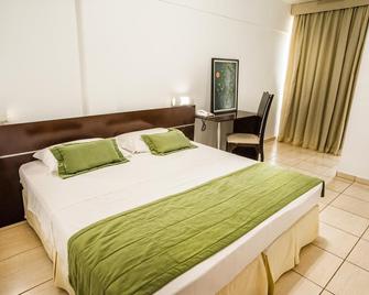 Podium Apart Hotel - Varginha - Bedroom